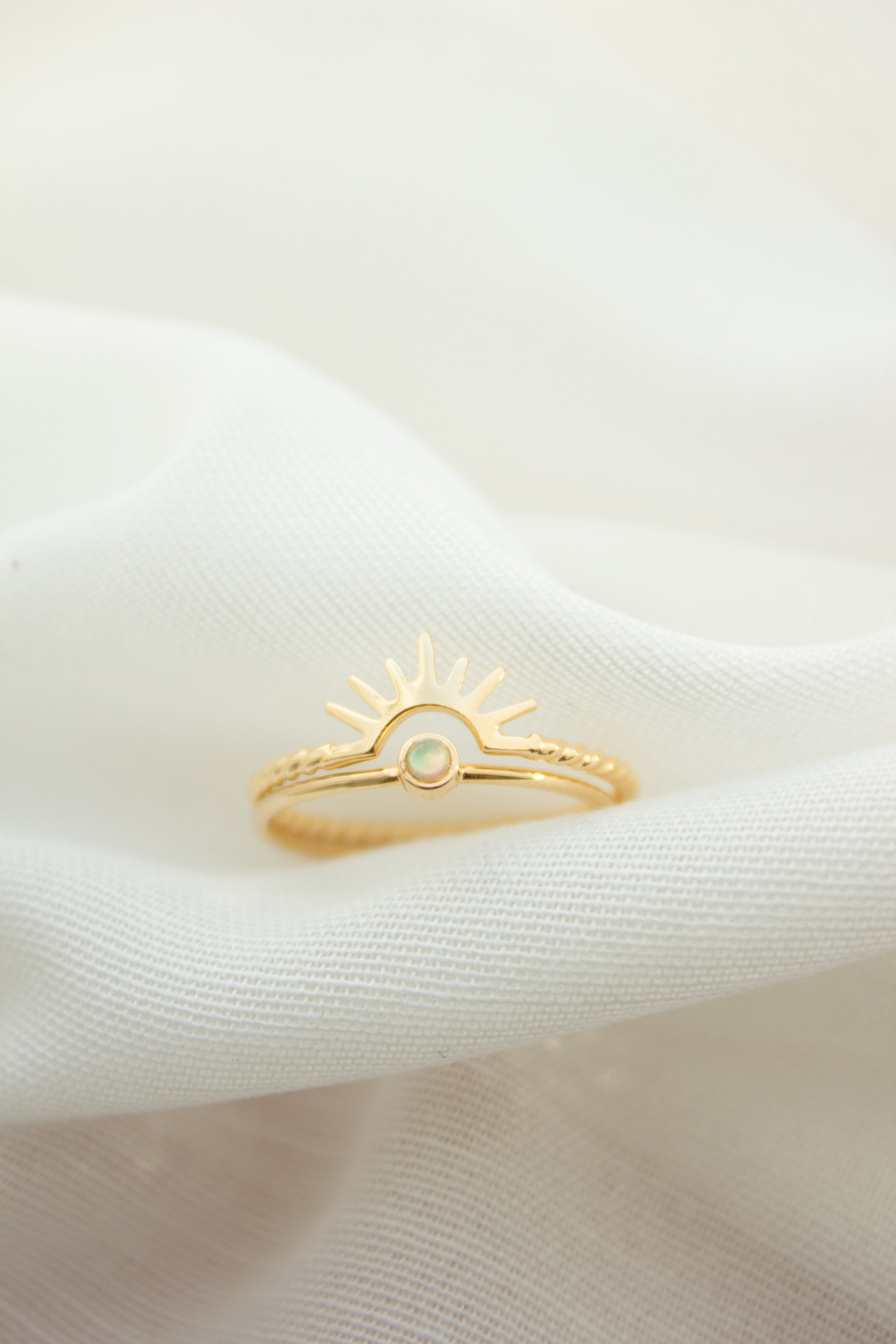 Dainty Gold Ring