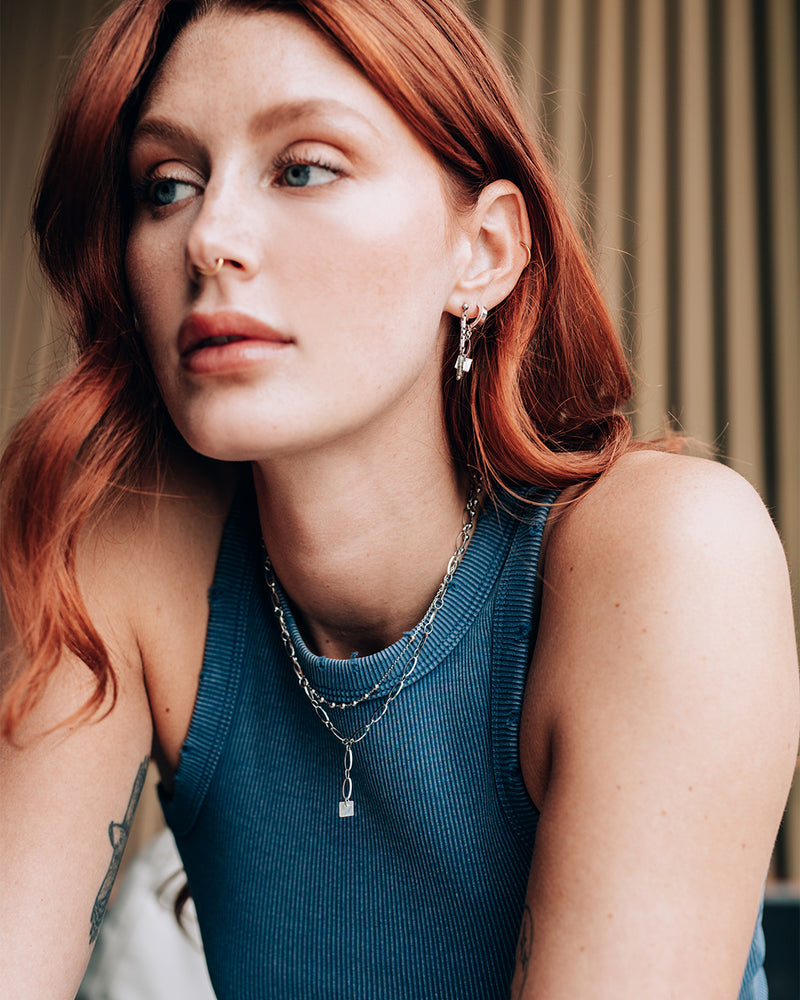 Drop | Silver Chain And Stones Earrings