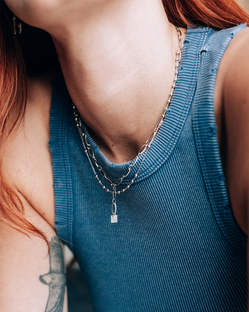 Nerite | Silver Lariat With Shell Paillette Necklace