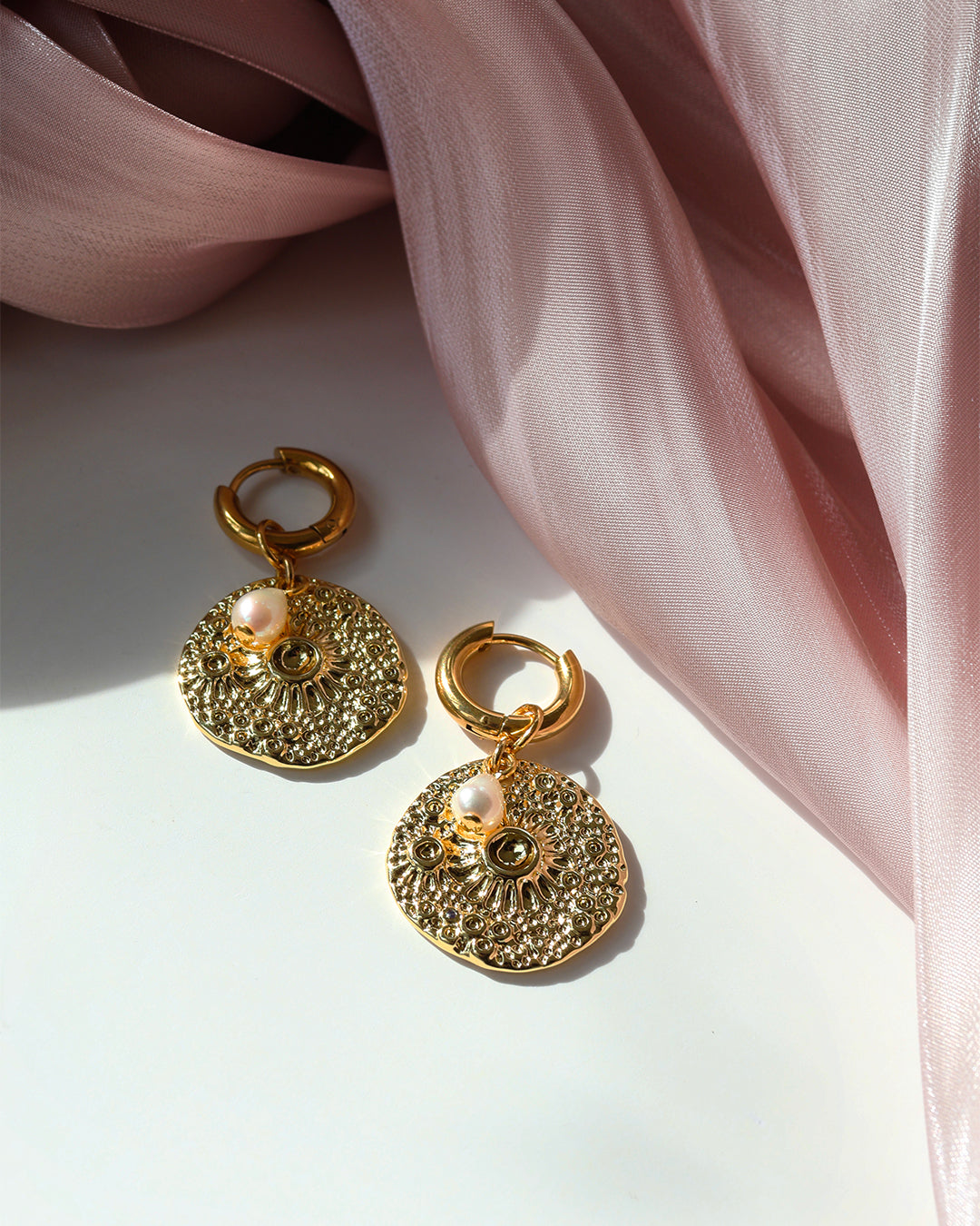 Isla Gold Earrings