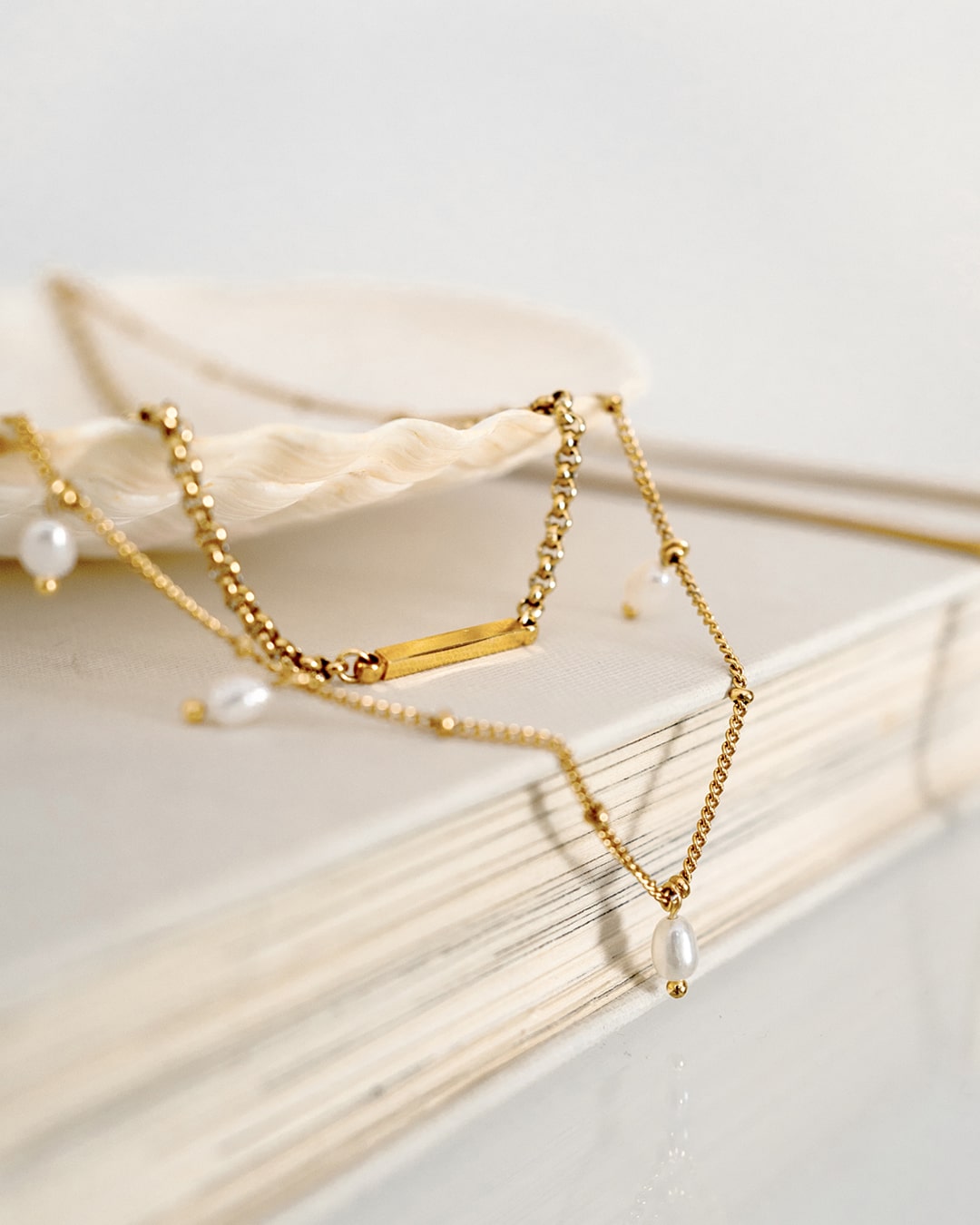 Axelle Gold Necklace