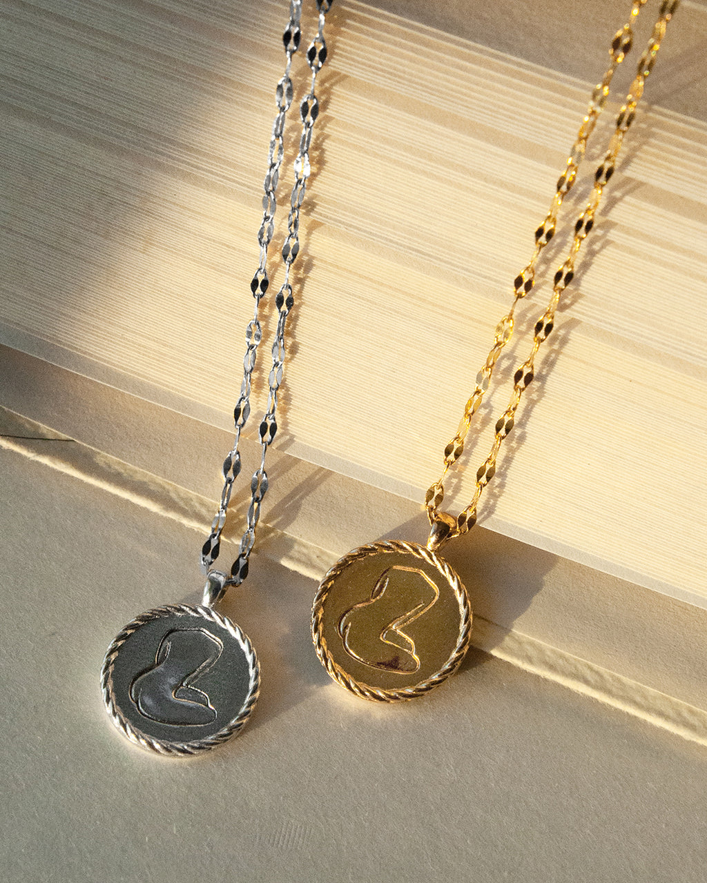 Self | Silver Round Woman Pendant Necklace