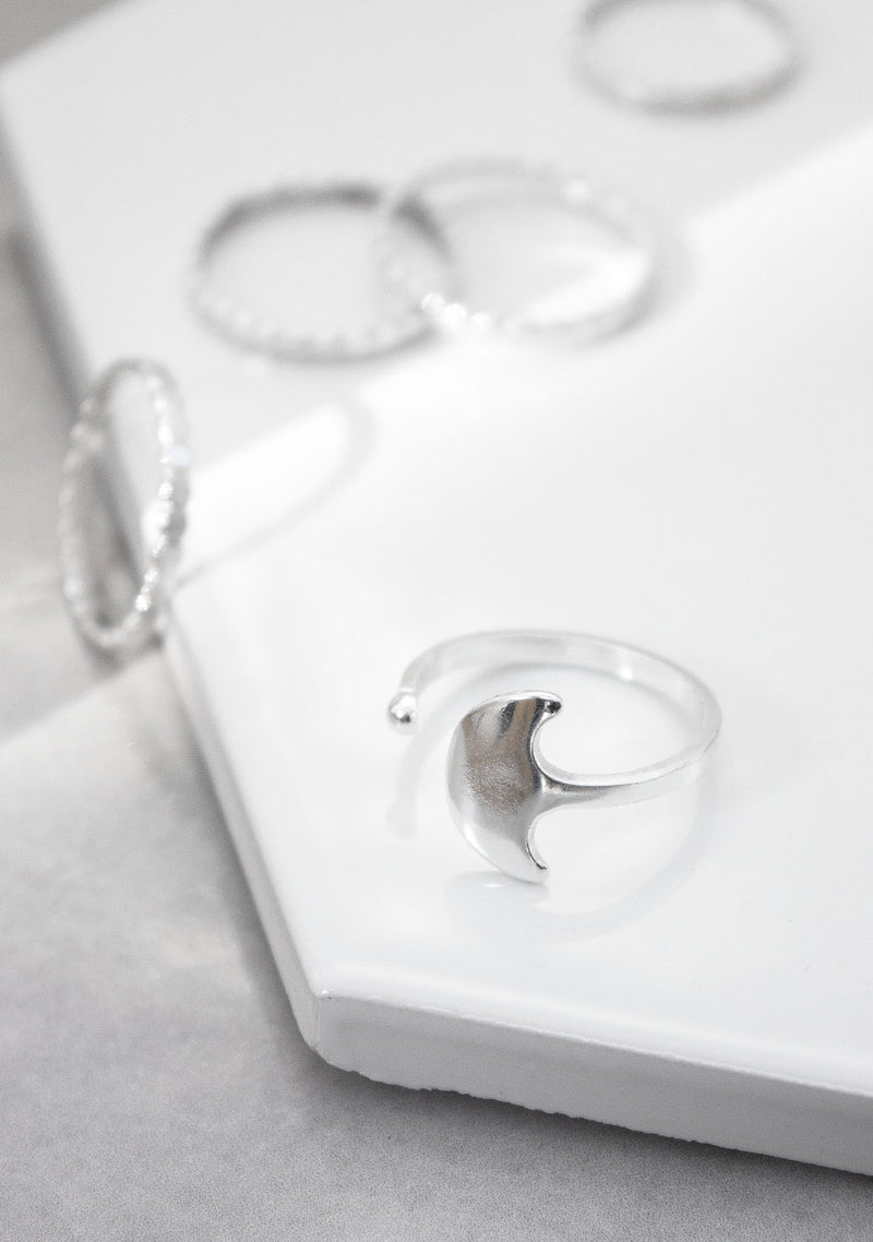 Eleonore | Silver Open Crescent Ring